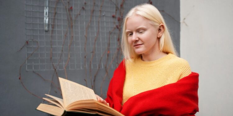 Corinna Toivonen Author