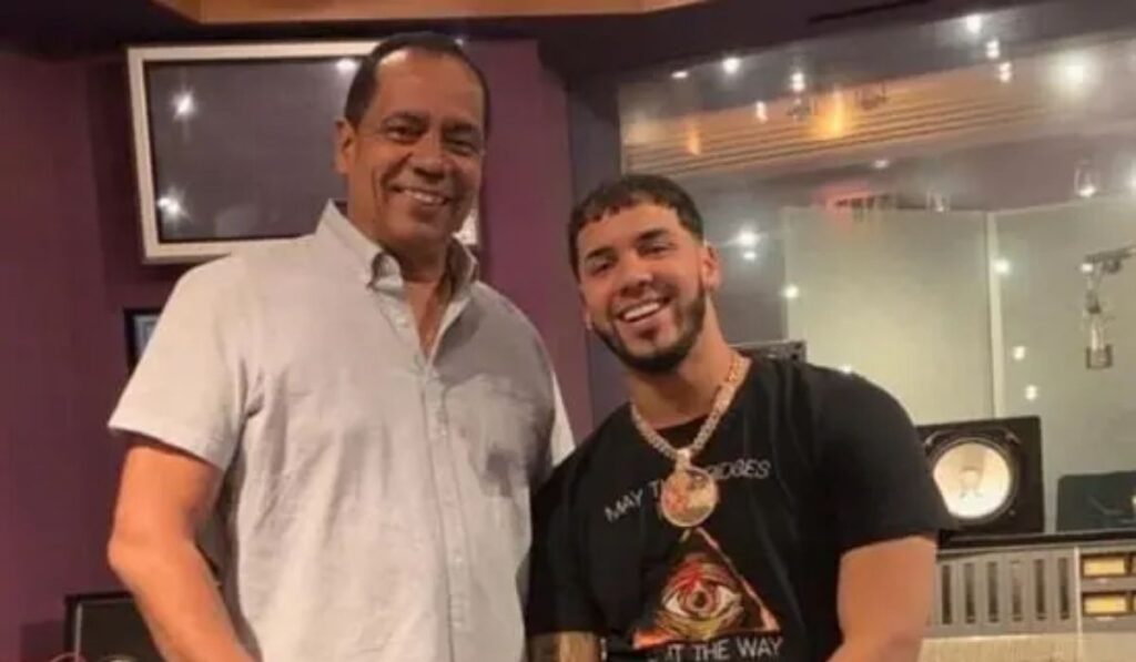 Anuel AA Height