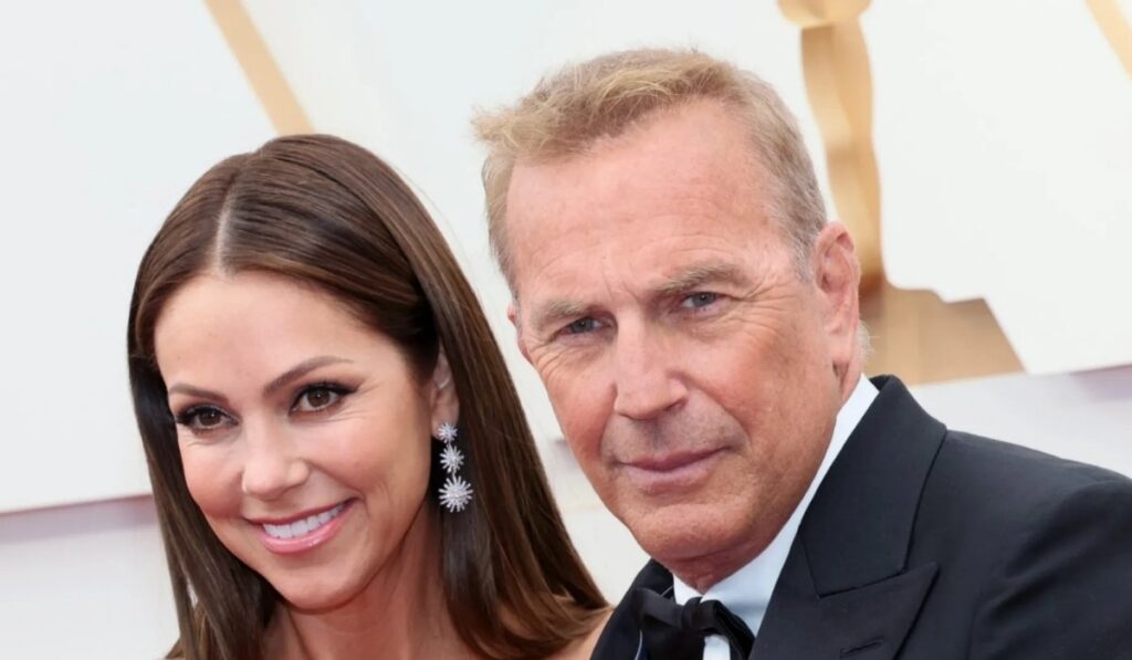kevin costner's wife