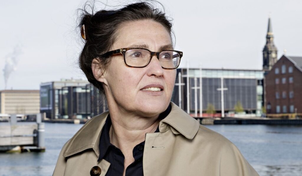 Ellen van Lochem