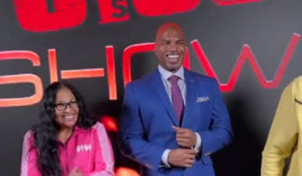 corey holcomb wife